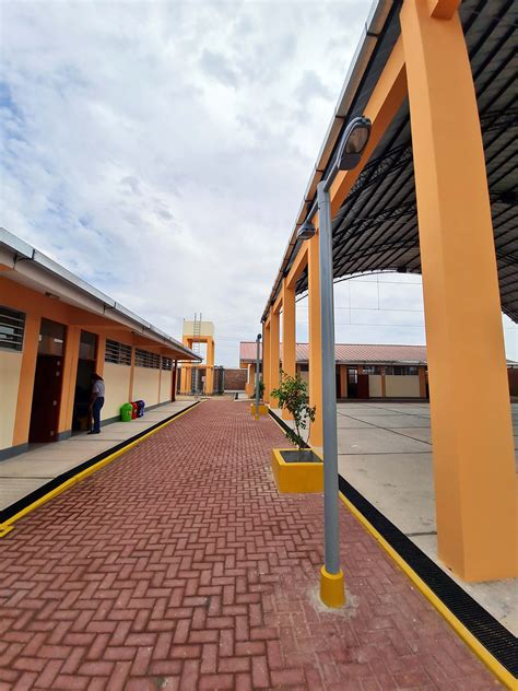 Canales – Constructora e Inmobiliaria Ensamar S.R.L..